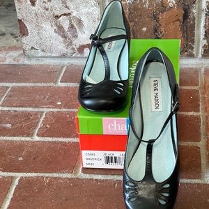 Black Steve Madden T strap heel size 8
